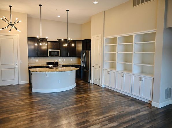 301 Inverness Way S Unit 307