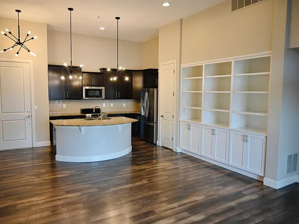 301 Inverness Way S Unit 307, Englewood, CO 80112