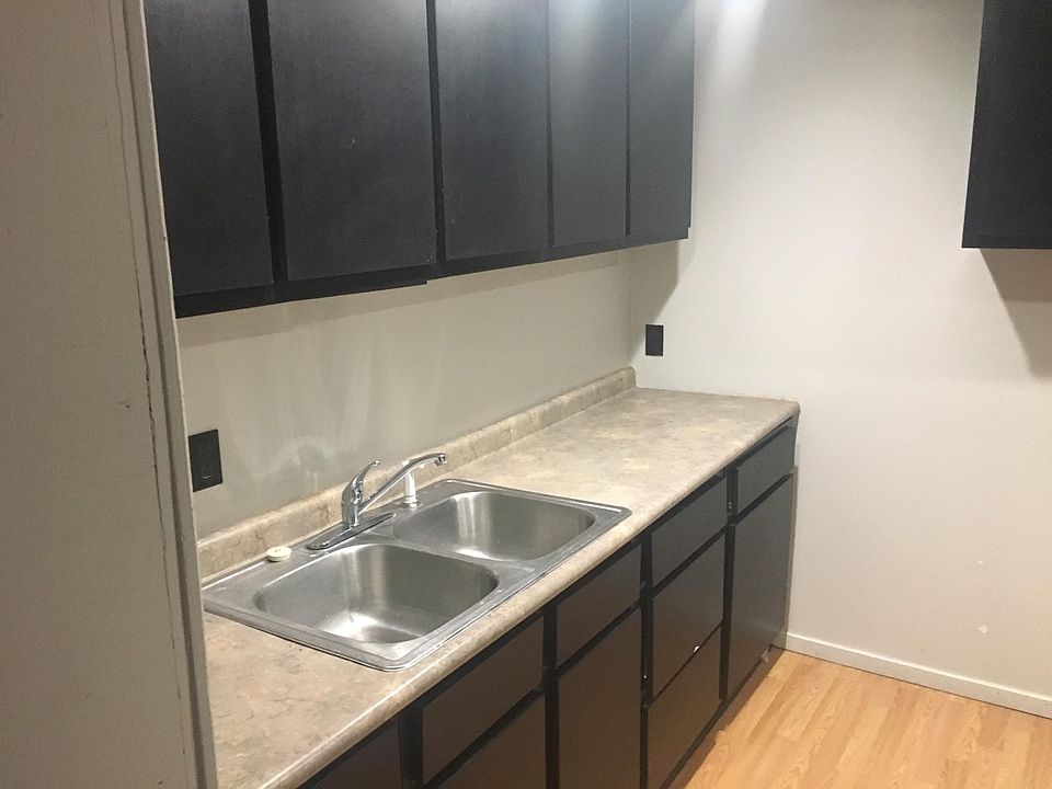 1st image of 701 S Connecticut Ave