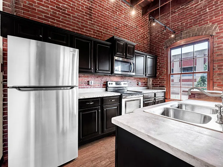 Union Biscuit Warehouse, LLC — Photo 97