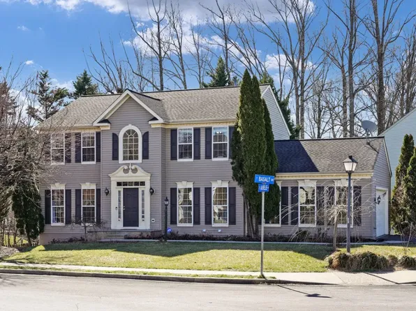 44 Aurelie Dr, Fredericksburg, VA 22406