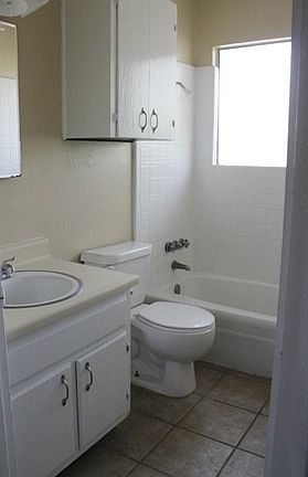 3rd image of 5110 Village Glen Dr