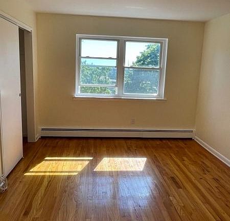 bedroom #1