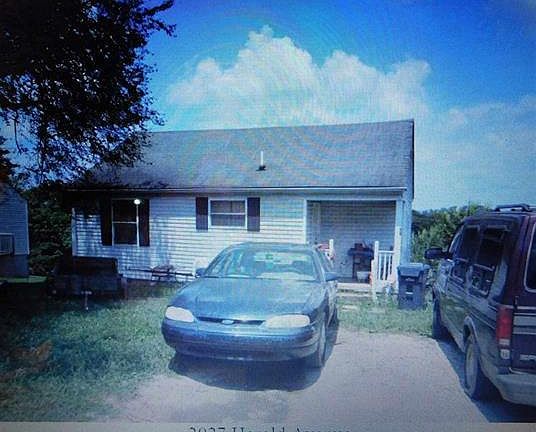 2nd image of 11 Homes Harold & Saxton Ave