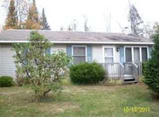 7910 Paige Rd, Bellaire, MI 49615