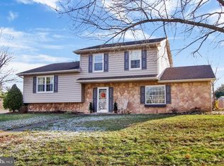 4381 Winchester Rd, Dover, PA 17315