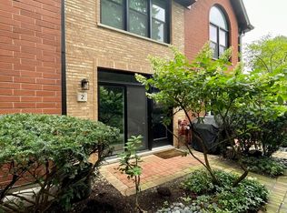 1801 W Diversey Pkwy UNIT 2, Chicago, IL 60614