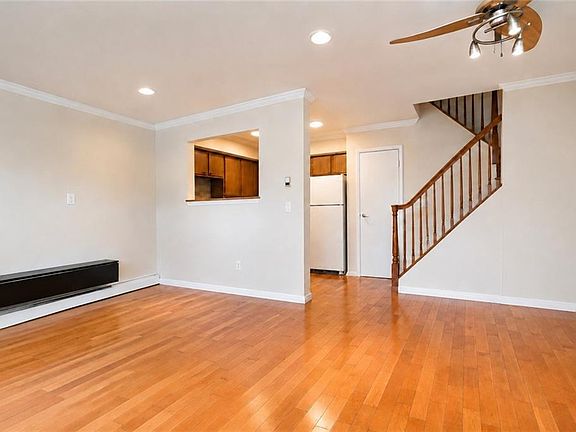 4th image of 189 Quintard St