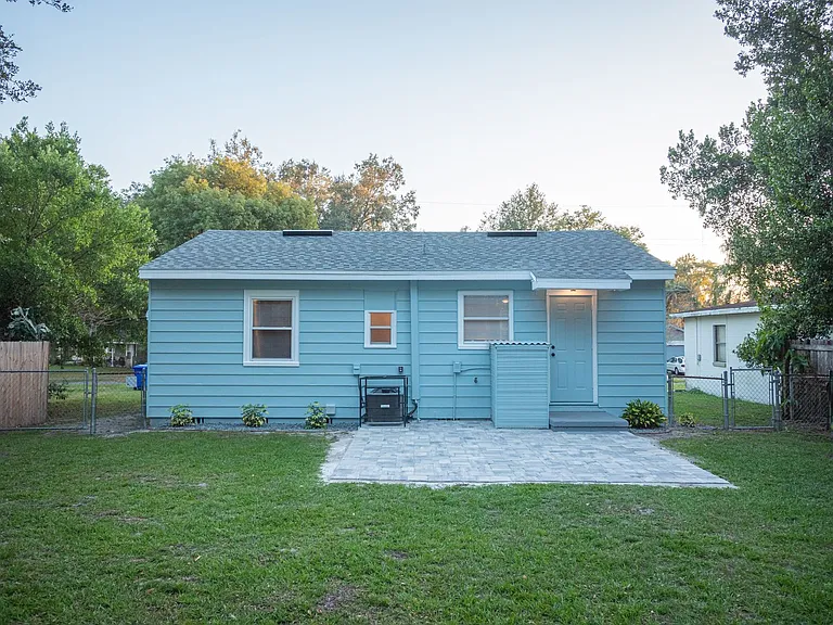 1512 E Fern Rd — Photo 9