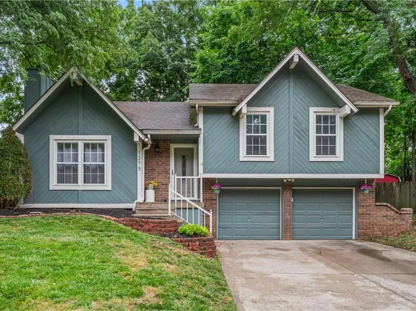 1275 NE Tudor Rd, Lees Summit, MO 64086