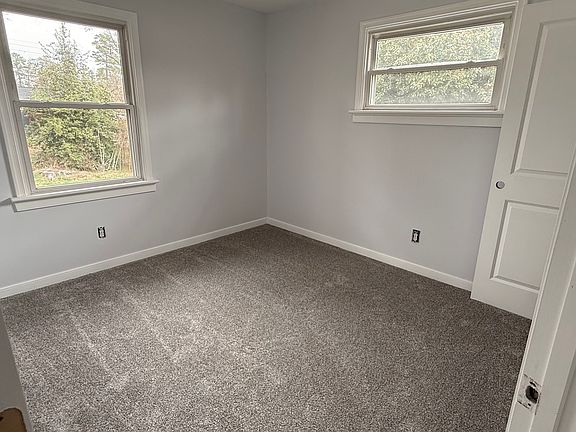 4th image of 8218 Adrian Dr
