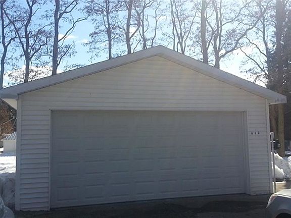 5th image of 612 Keith Ct