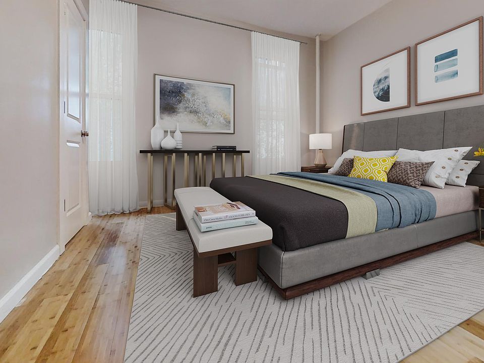1st image of 2608 Creston Ave APT 3G