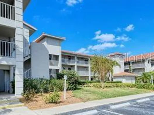 9320 Clubside Cir, Sarasota, FL