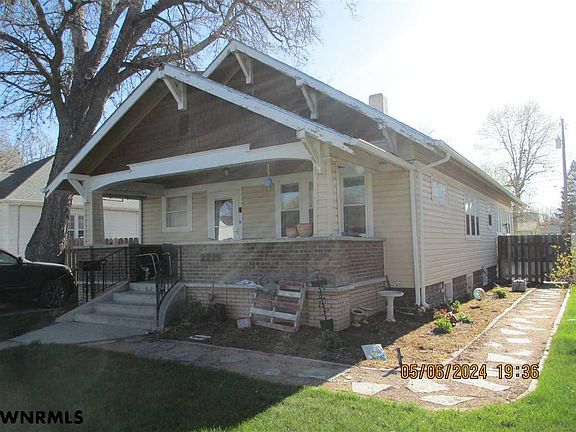 2nd image of 2215 Avenue F