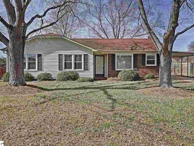 403 Brookmere Rd, Simpsonville, SC, 29681