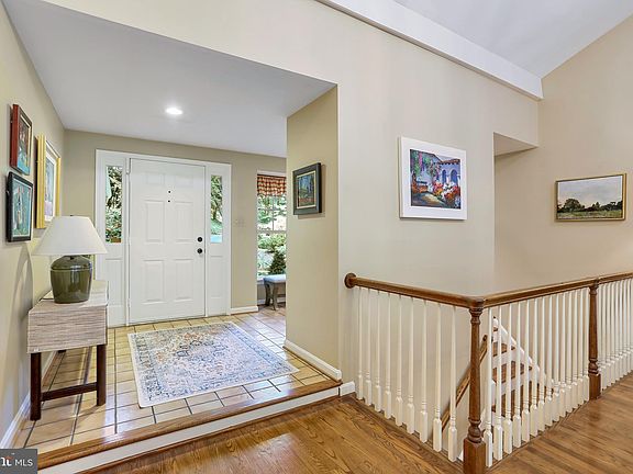 3rd image of 6215 Sudley Church Ct