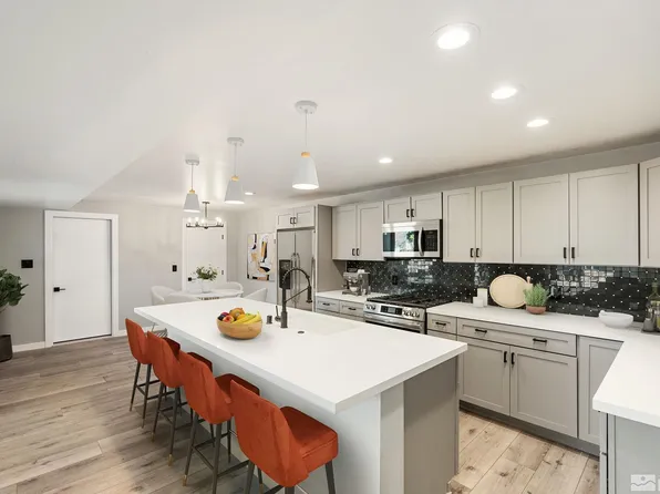 921 Craigmont Dr, Reno, NV 89511