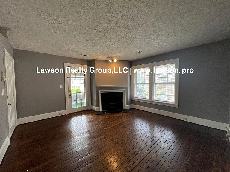 928 2nd St SW — Photo 8