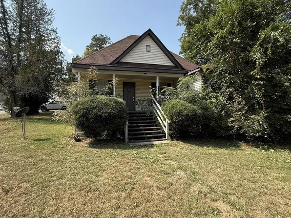 208 Spring St, Adamsville, AL 35005