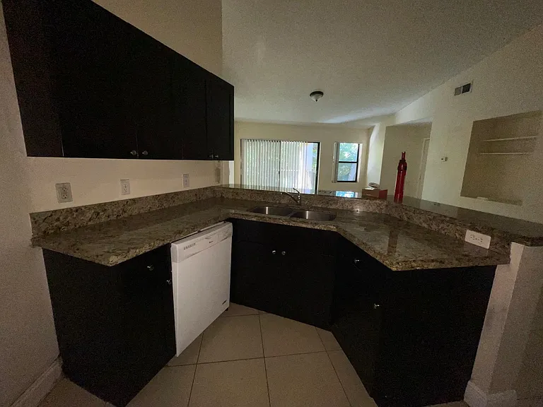 9999 Summerbreeze Dr #915 — Photo 11