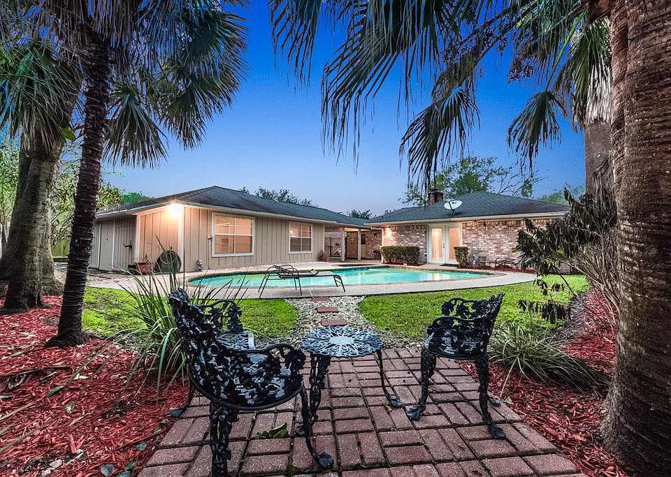 1st image of 13935 Ella Lee Ln