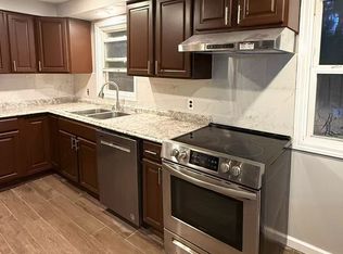 48 Golden Rod Ln, Rochester, NY 14623