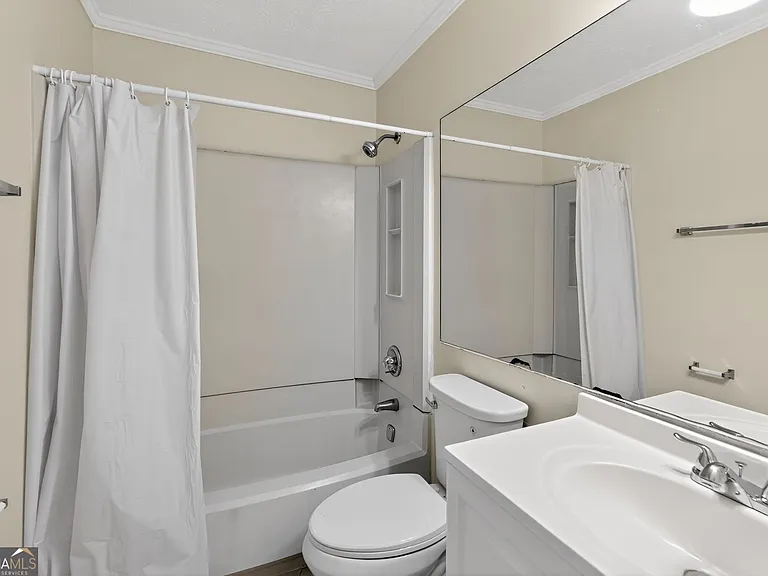 898 Chippendale Ln — Photo 13
