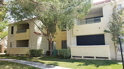 4865 S Torrey Pines Dr #106 Photo 1