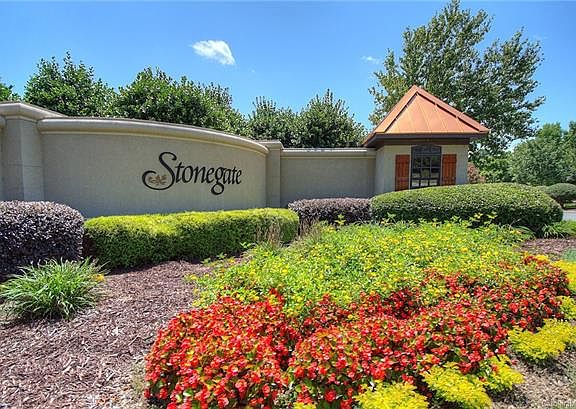 2nd image of 6011 Lowergate Dr