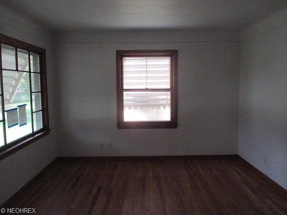 2nd image of 18613 Harlan Dr