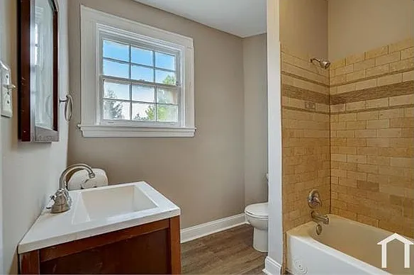 36 York Ct — Photo 12