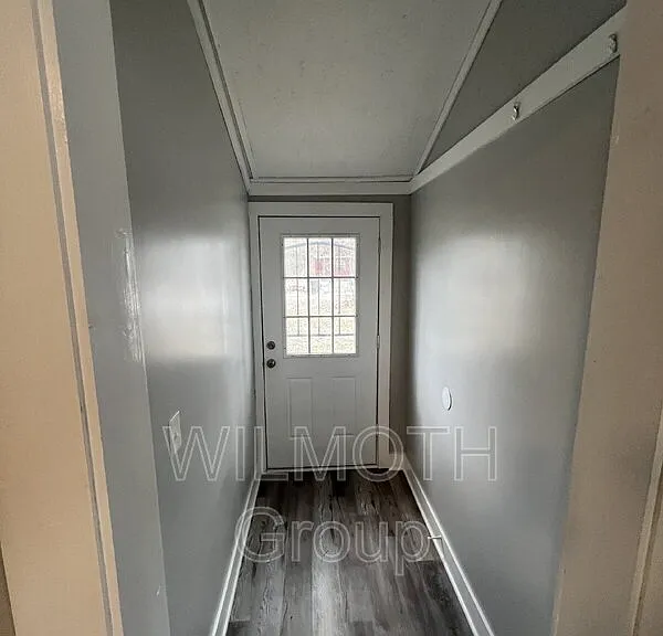 248 N Beville Ave — Photo 7
