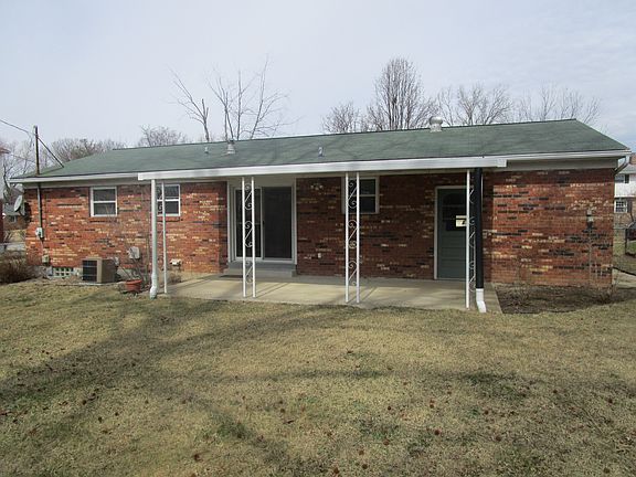 3rd image of 8215 Bonanza Ln