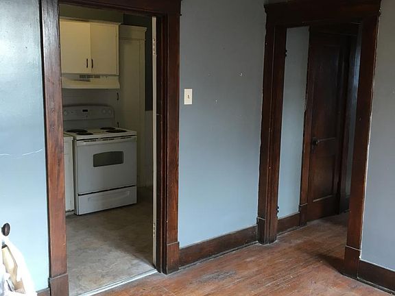 3rd image of 101 N Ellis St #8