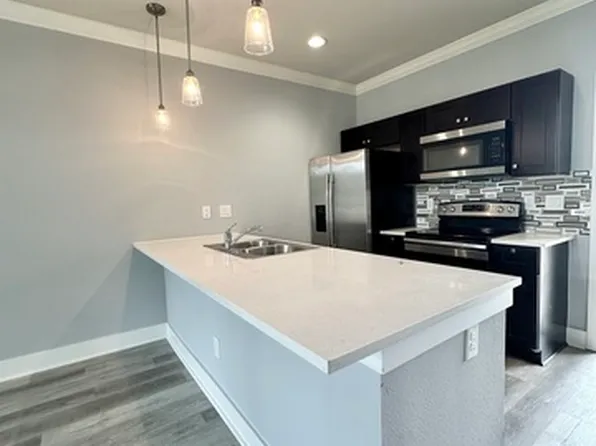 831 Terrell Rd #103, San Antonio, TX 78209