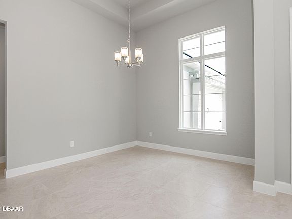 5th image of 311 Stirling Bridge Dr