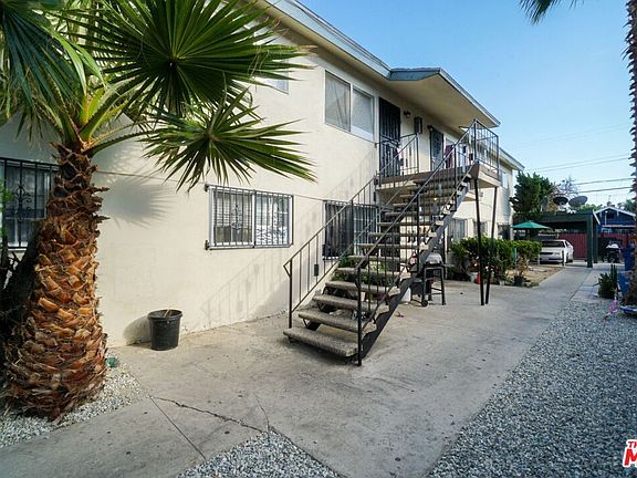 2nd image of 1400 Exposition Blvd APT 4