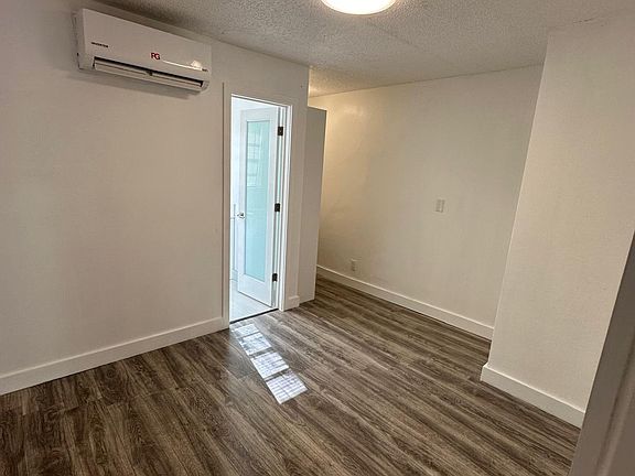 3rd image of 2314 Polk St #12
