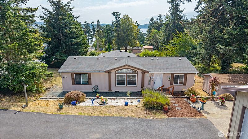 2nd image of 819 Gabrielson Road