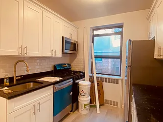 Rented by Silverstein Collection LLC 