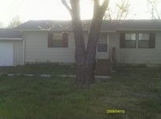 307 S Main St, Diamond, MO 64840