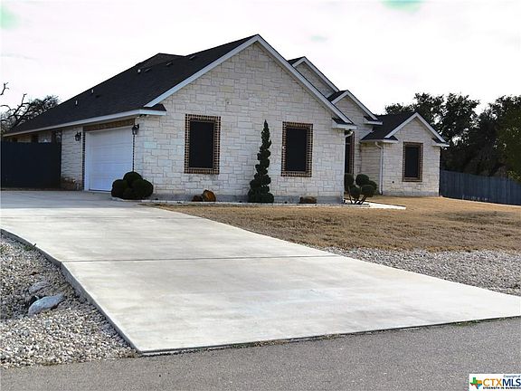 3rd image of 334 Owen Ct