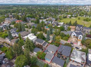 3620 W 9th St SW, Calgary, AB T2T3C7