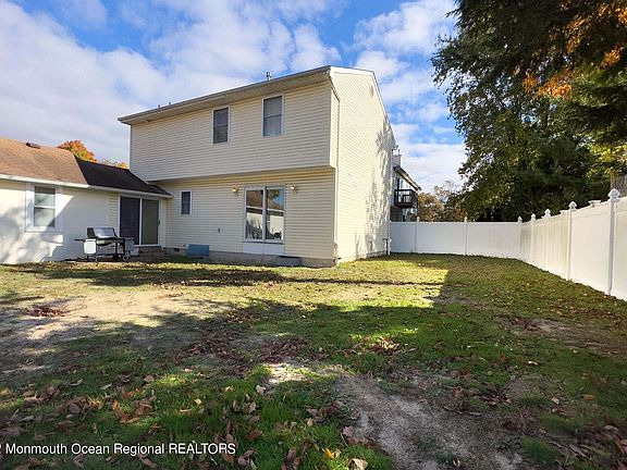 5th image of 1132 2nd Avenue