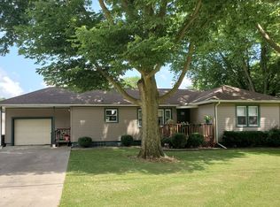 309 Maple St, Prophetstown, IL 61277