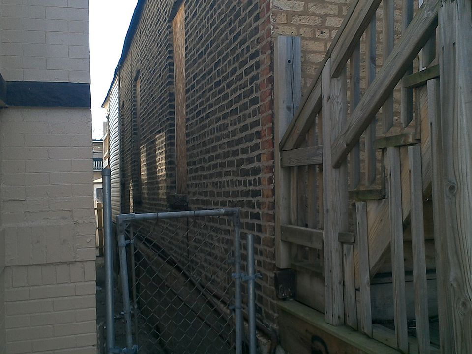 2nd image of 903 N Lawndale Ave