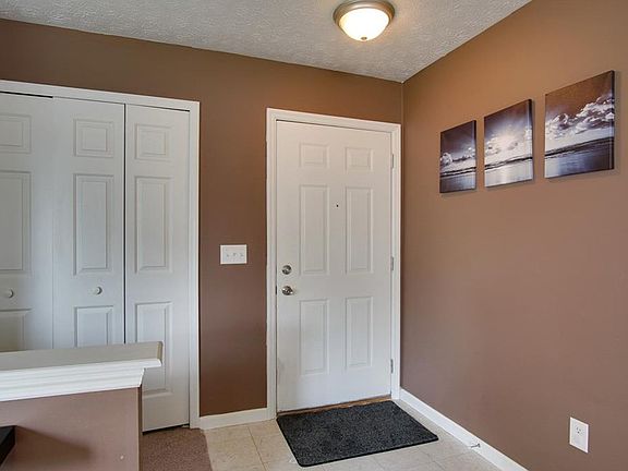 2nd image of 1200 Sunset Dr