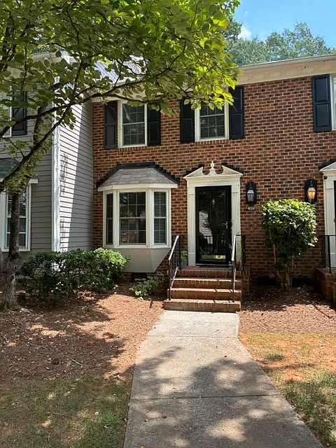 2806 Park Pl