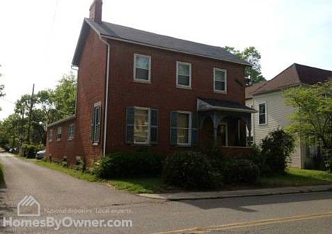1st image of 160 N High St